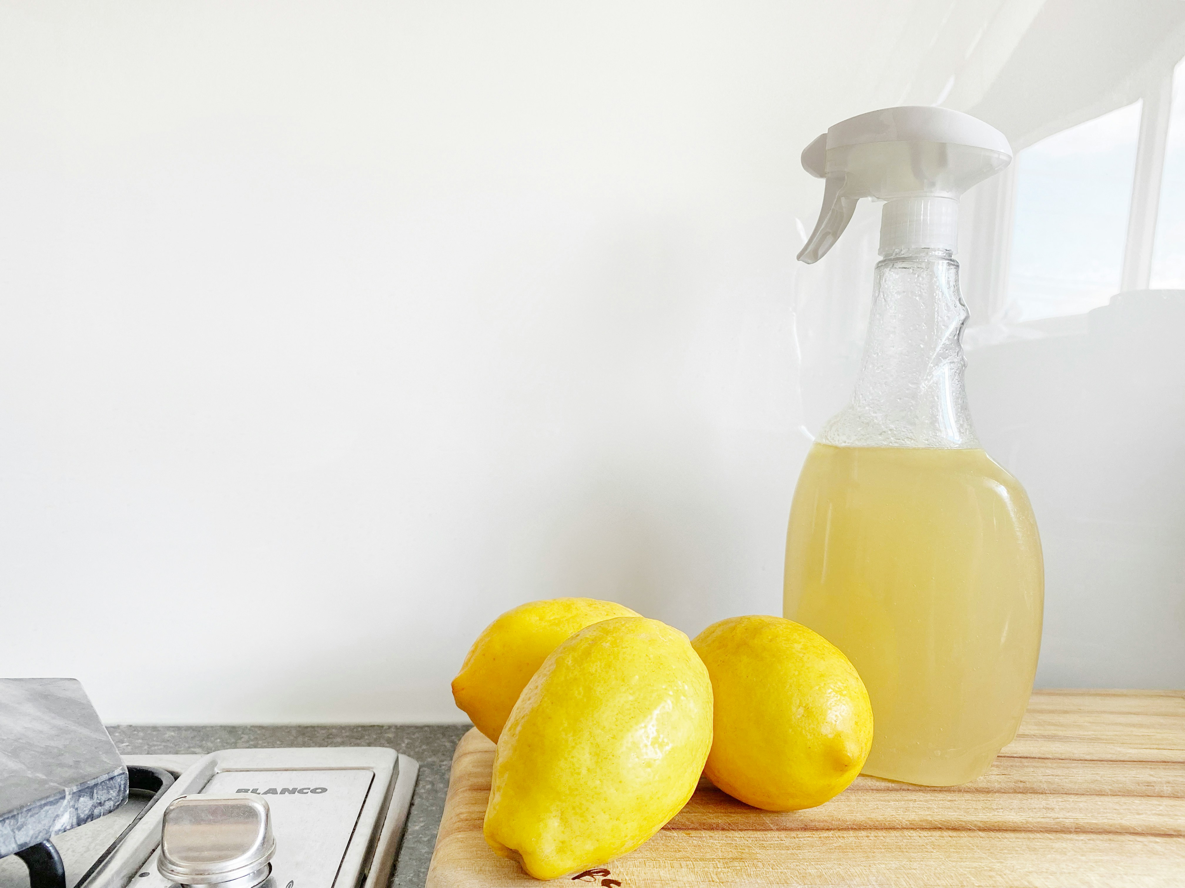 Photo by Precious Plastic Melbourne on Unsplash
lemon
cleaning bottle
kitchen

