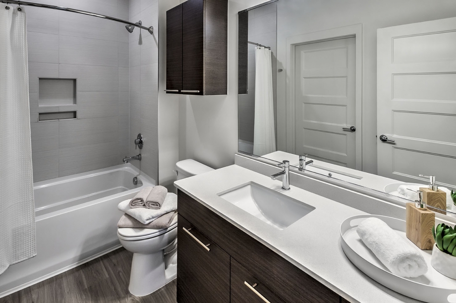Camden Shady Grove Bathroom