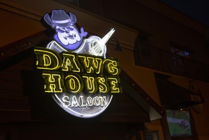 Local restaurant Dawg House