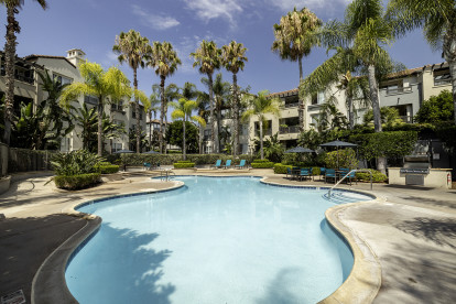 camden crown valley apartments mission viejo ca pool and barbecue grills