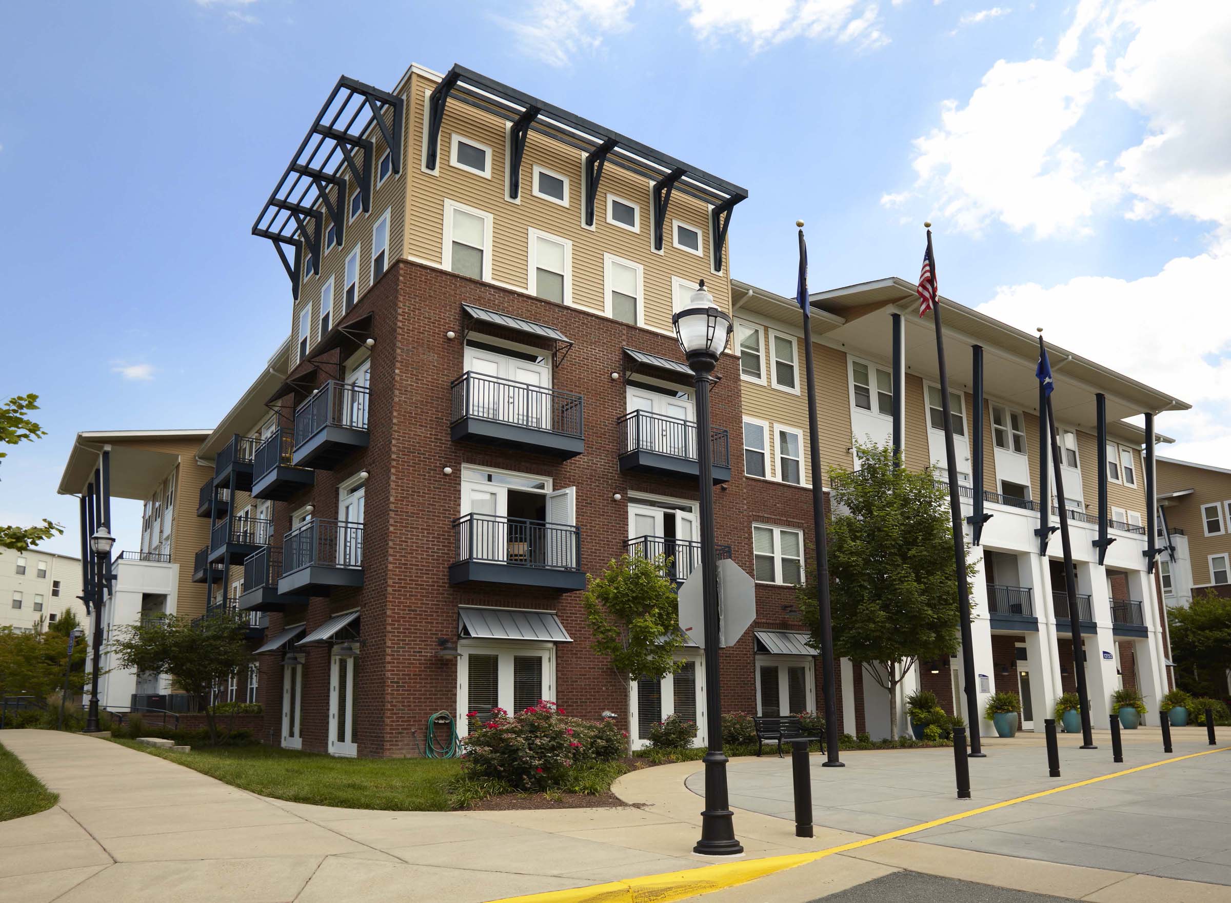 Apartments For Rent In Fairfax Va Camden Monument Place