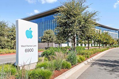 West Parmer Lane Apple campus near Camden Amber Oaks apartments in Austin, TX