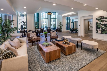 Camden Tuscany Apartments resident lounge with additional seating areas