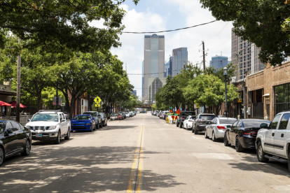 Deep Ellum neighborhood at Camden Farmers Market Apartments in Dallas, TX