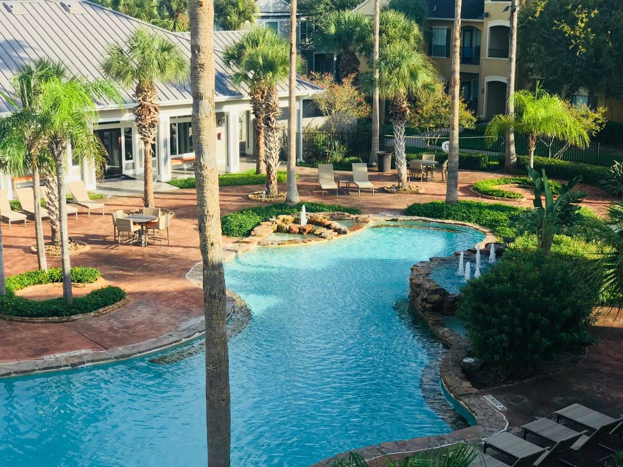 Pool at Camden Breakers