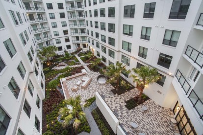 Aerial view of zen courtyard at Camden North Quarter apartments in Orlando, FL