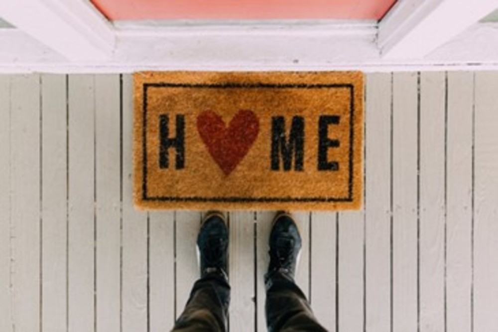 Home Doormat - Photo Courtesy of Kelly from Pexels