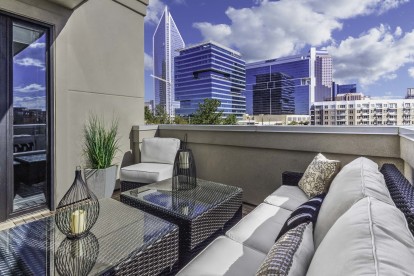 Townhome outdoor patio with city views