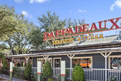 Local restaurant Pappadeaux near Camden Buckingham