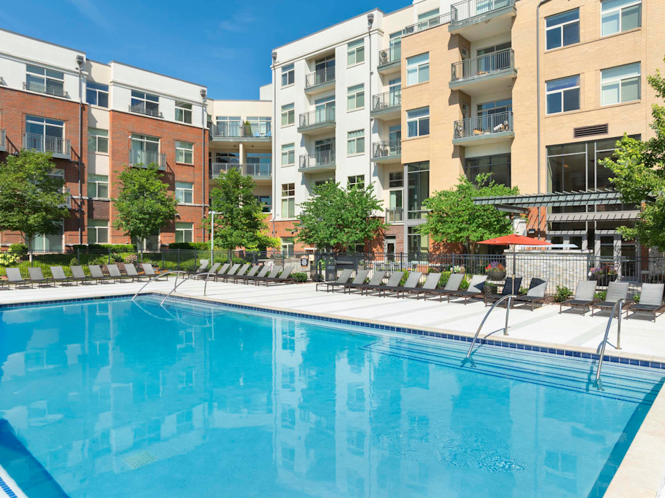 Photo courtesy of Camden Franklin Park Apartments