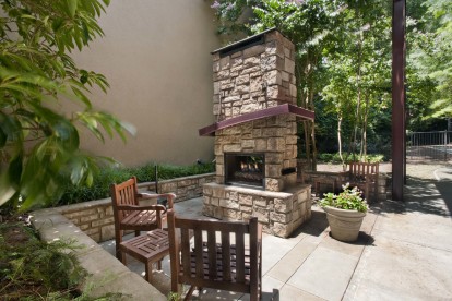 Outdoor gas fireplace and seating area