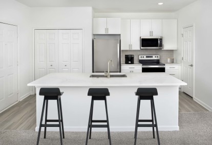 Modern renovated kitchen at Camden Ballantyne in Charlotte, NC