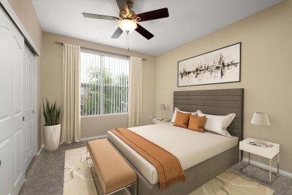 Bedroom with ceiling fan 