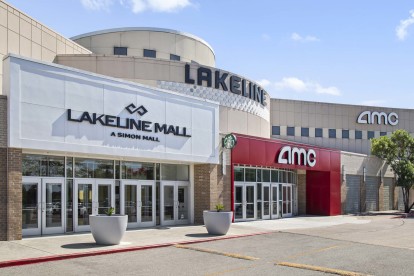 Lakeline Mall and AMC movie theater near Camden Amber Oaks apartments in Austin, TX