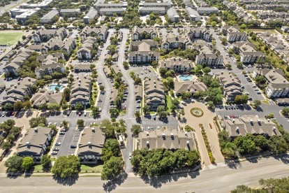 Aerial view of Camden Amber Oaks community