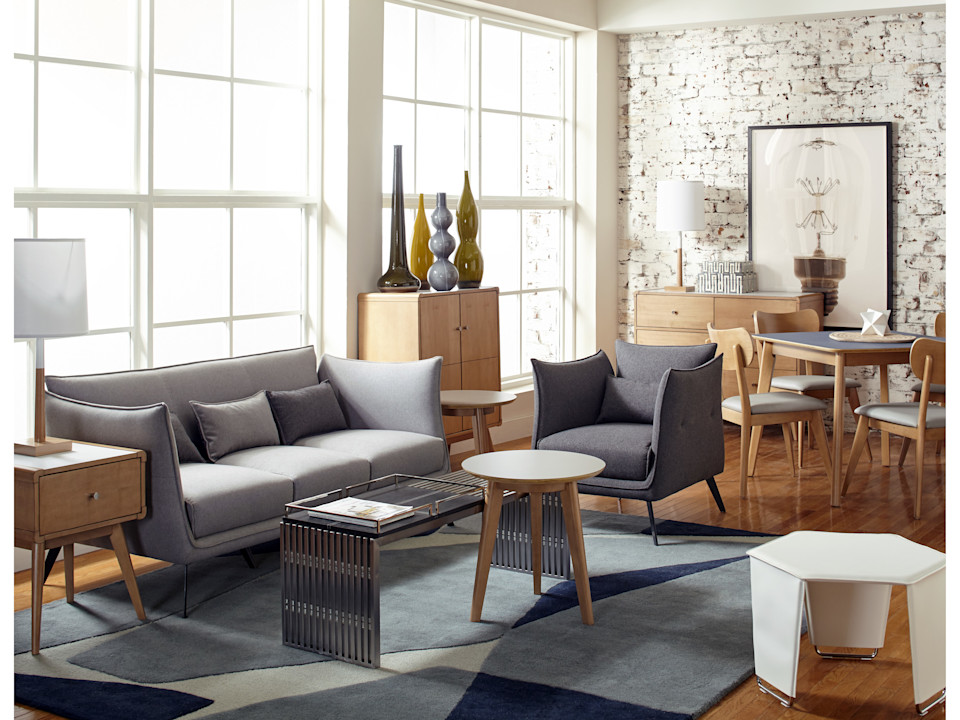 Photo Courtesy of CORT Furniture