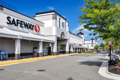 Grocery nearby Camden Fair Lakes