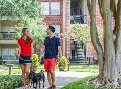Walking trail and pet stations at Camden Stonebridge Apartments in Houston, TX