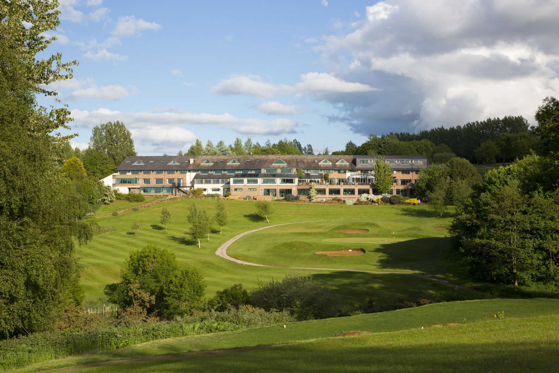 Hellidon Lakes Hotel Midlands Book Golf Deals Breaks