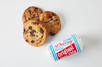 Get Bennett St Dairy Cookie Dough from Market by Dinnerly!