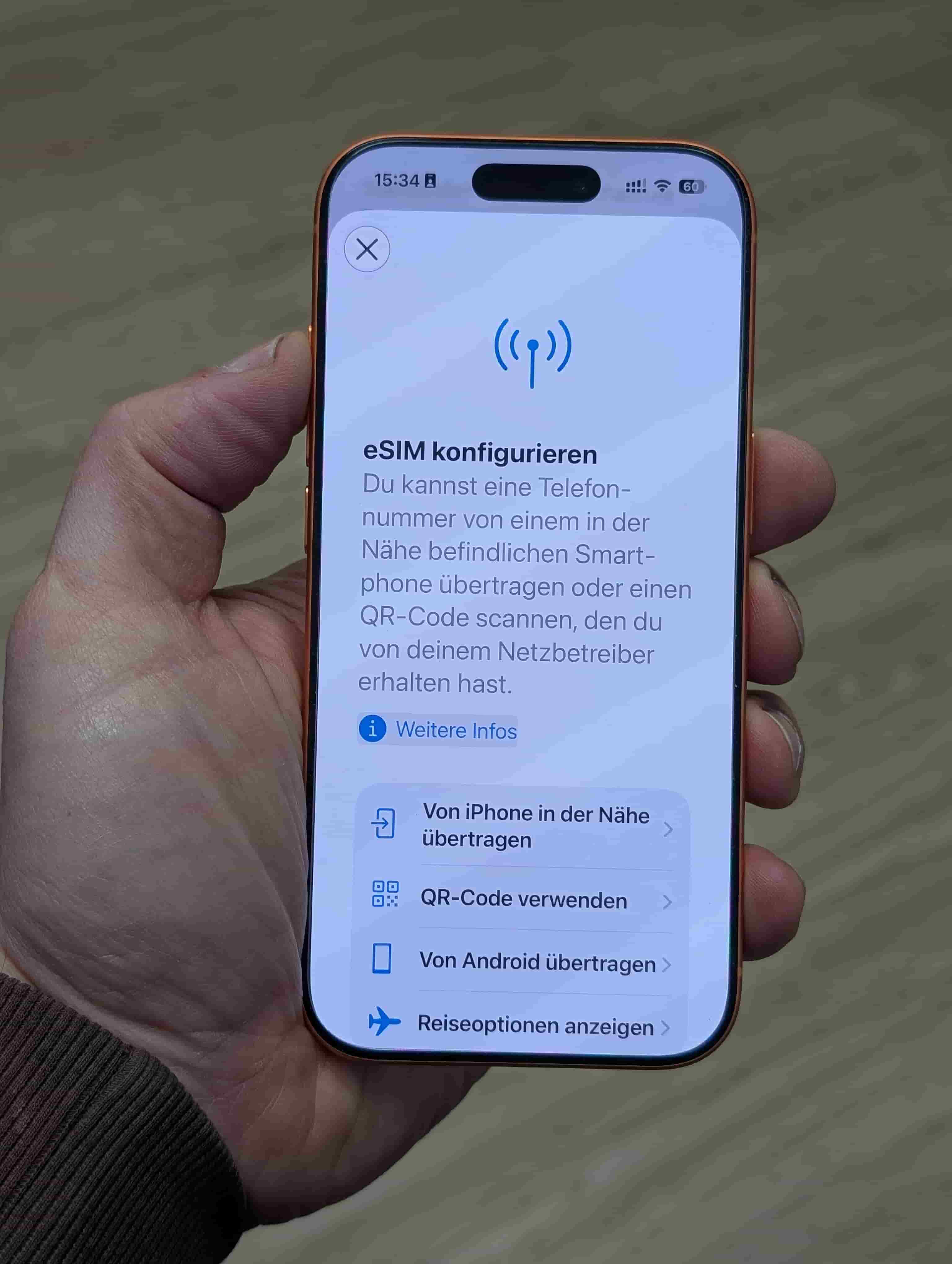 eSIM-Einrichtung in den Mobilfunk-Einstellungen