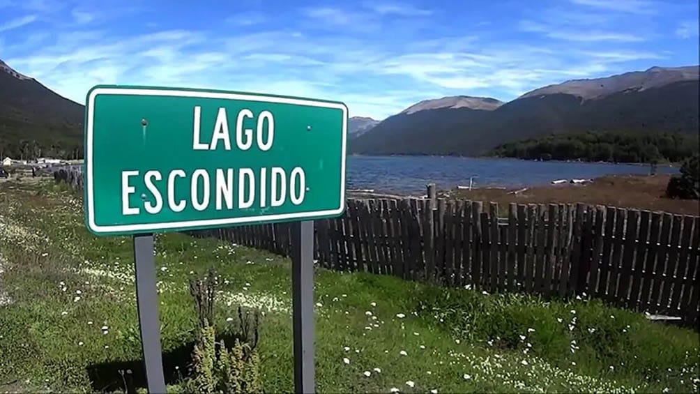 Lago escondido