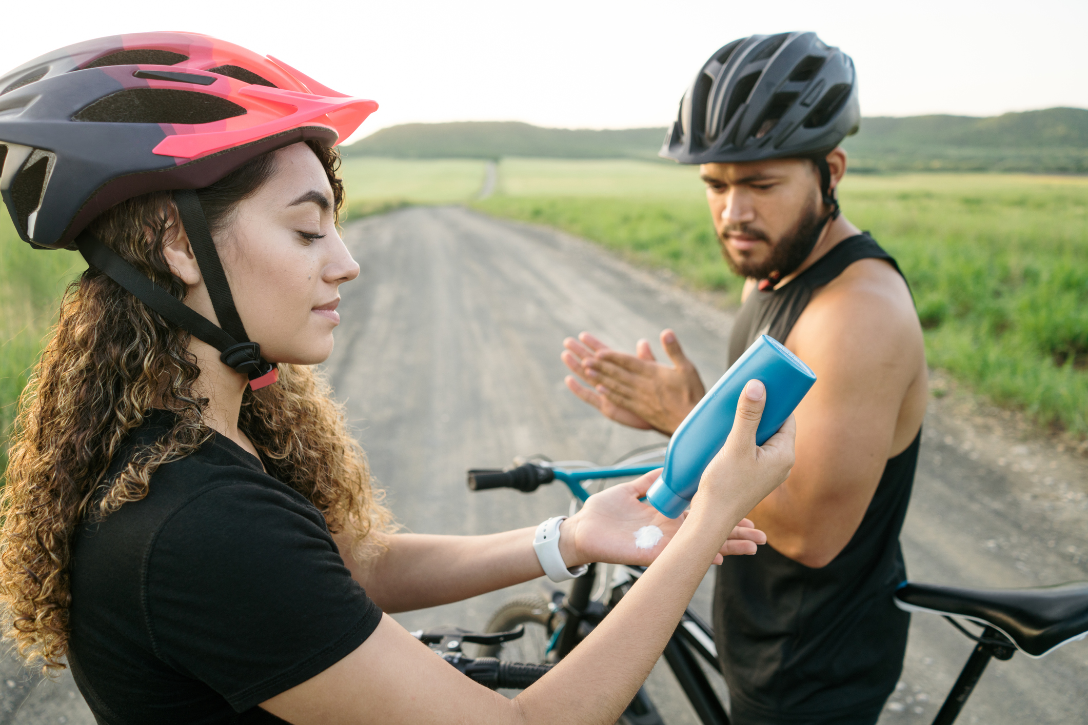 Radfahren und Sonnenschutz