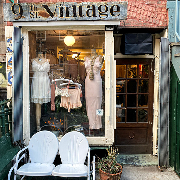 Vintage boutique 2024