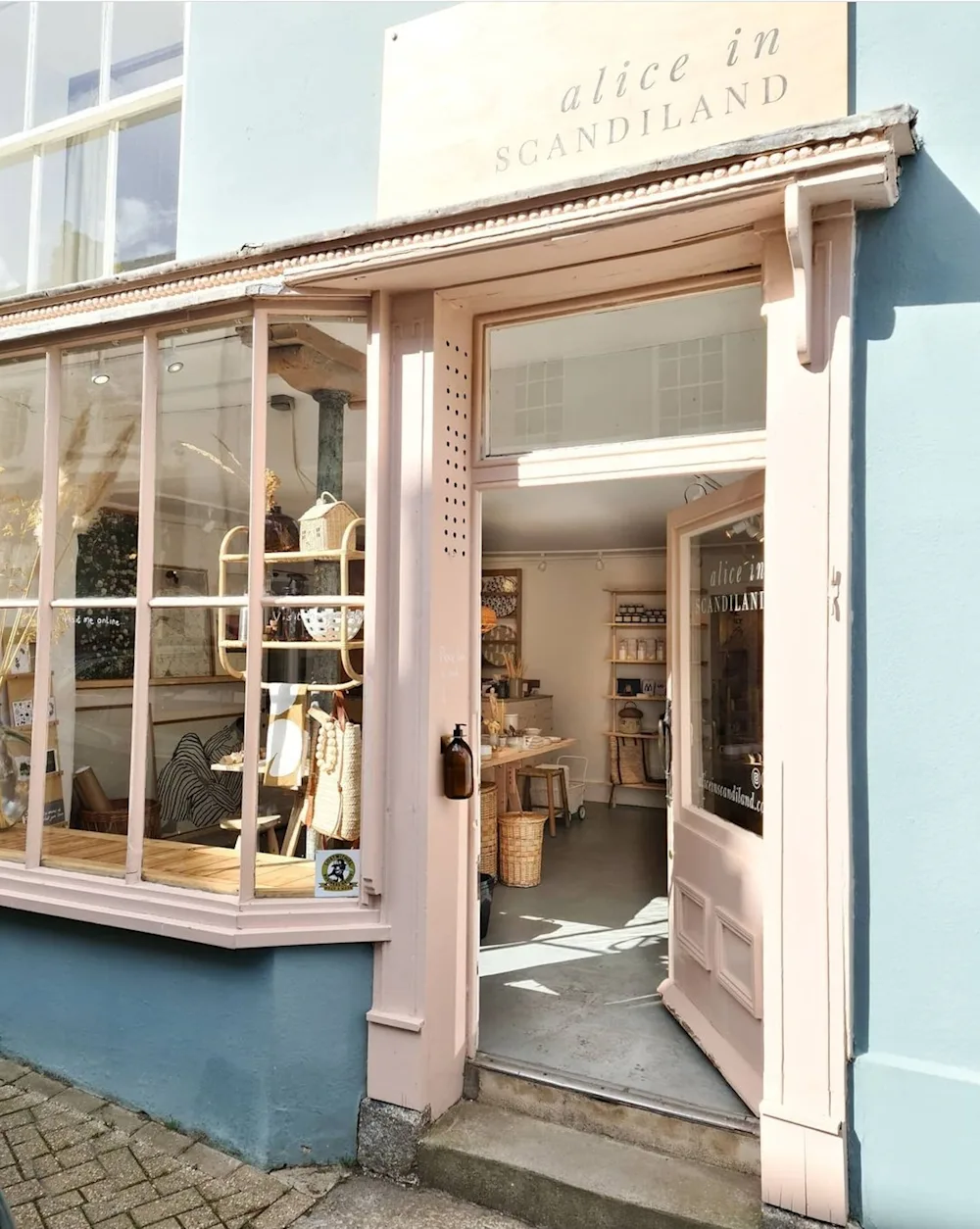 Image of Alice in Scandiland, Lostwithiel