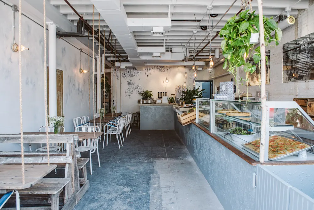 Image of Maman, Greenpoint NY photo Camila Guiterrez