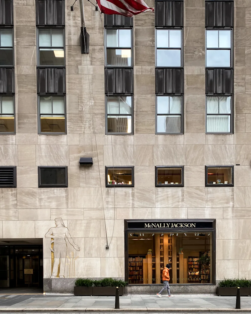 Image of McNally Jackson, Rockefeller Center