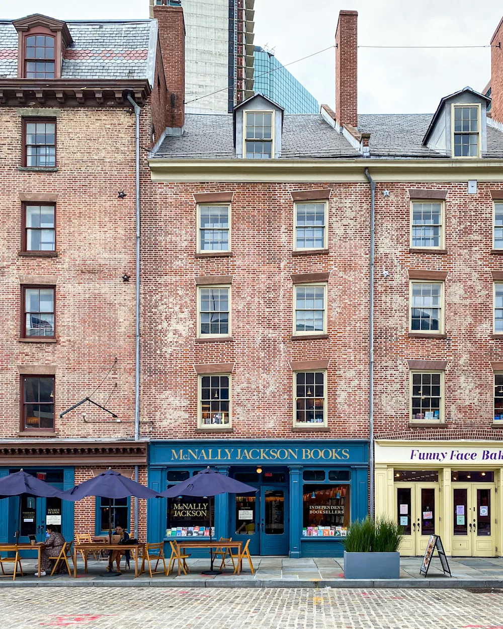 Image of McNally Jackson, Seaport