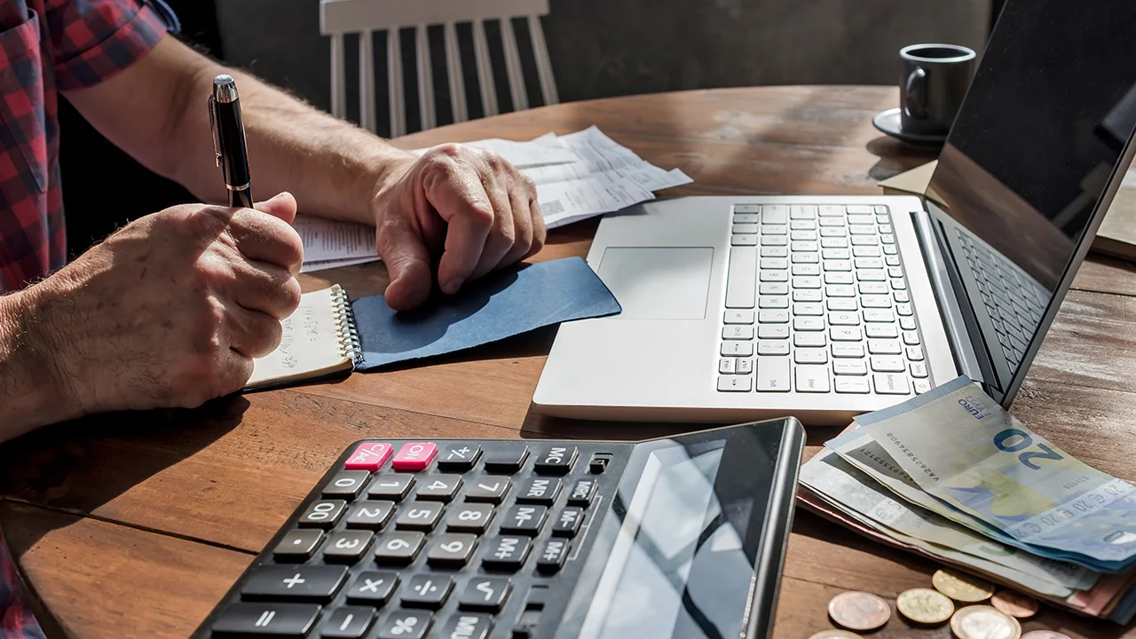 What Are eChecks? Questions About eCheck Payment Processing Answered