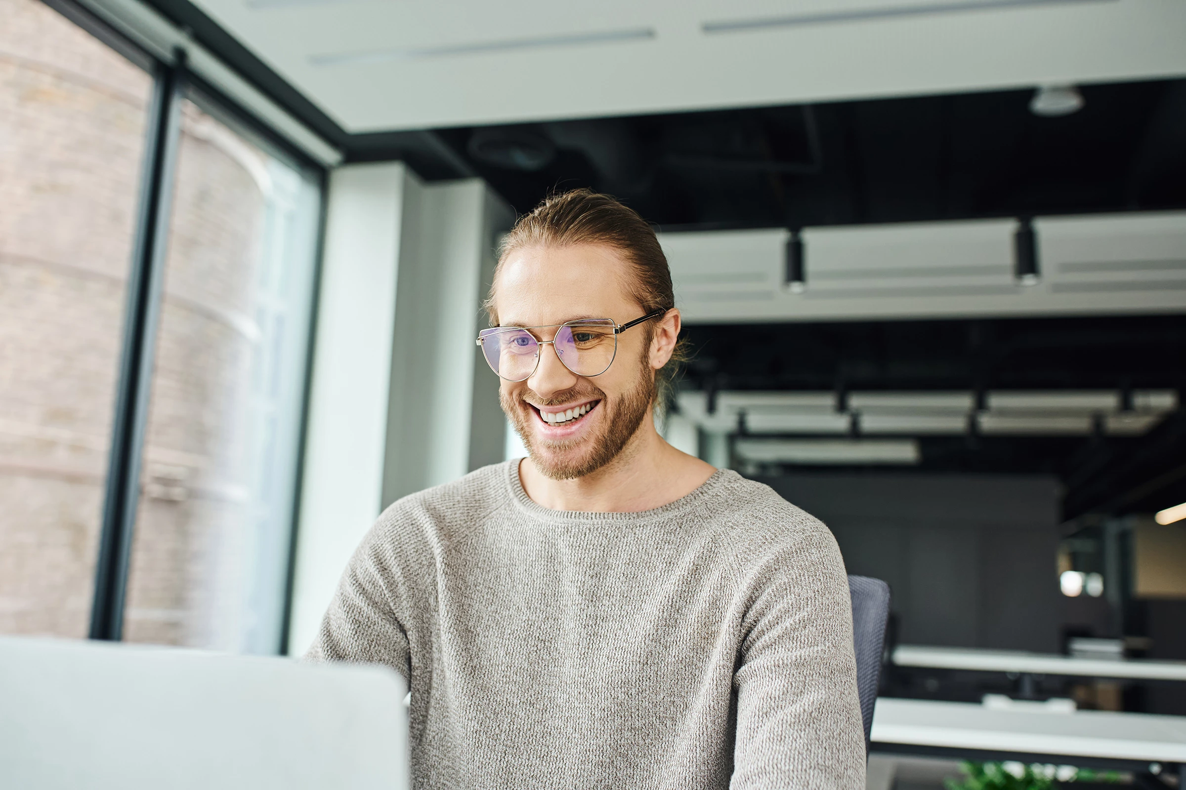 ACH vs. Wire Transfers: Which One Moves Your Money Smarter?