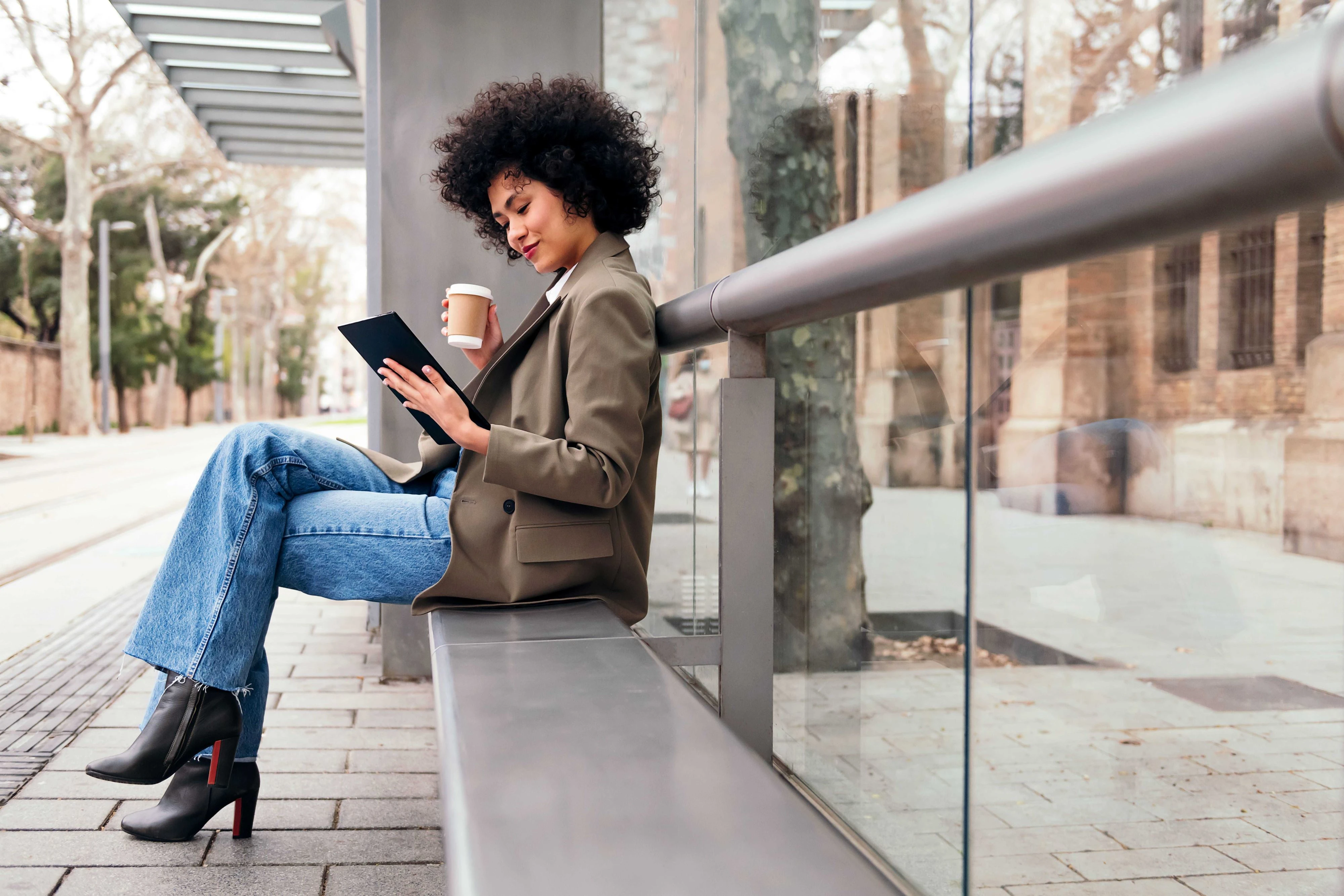 3 Telecom Customer Retention Strategies Fueled by Consistent Communications