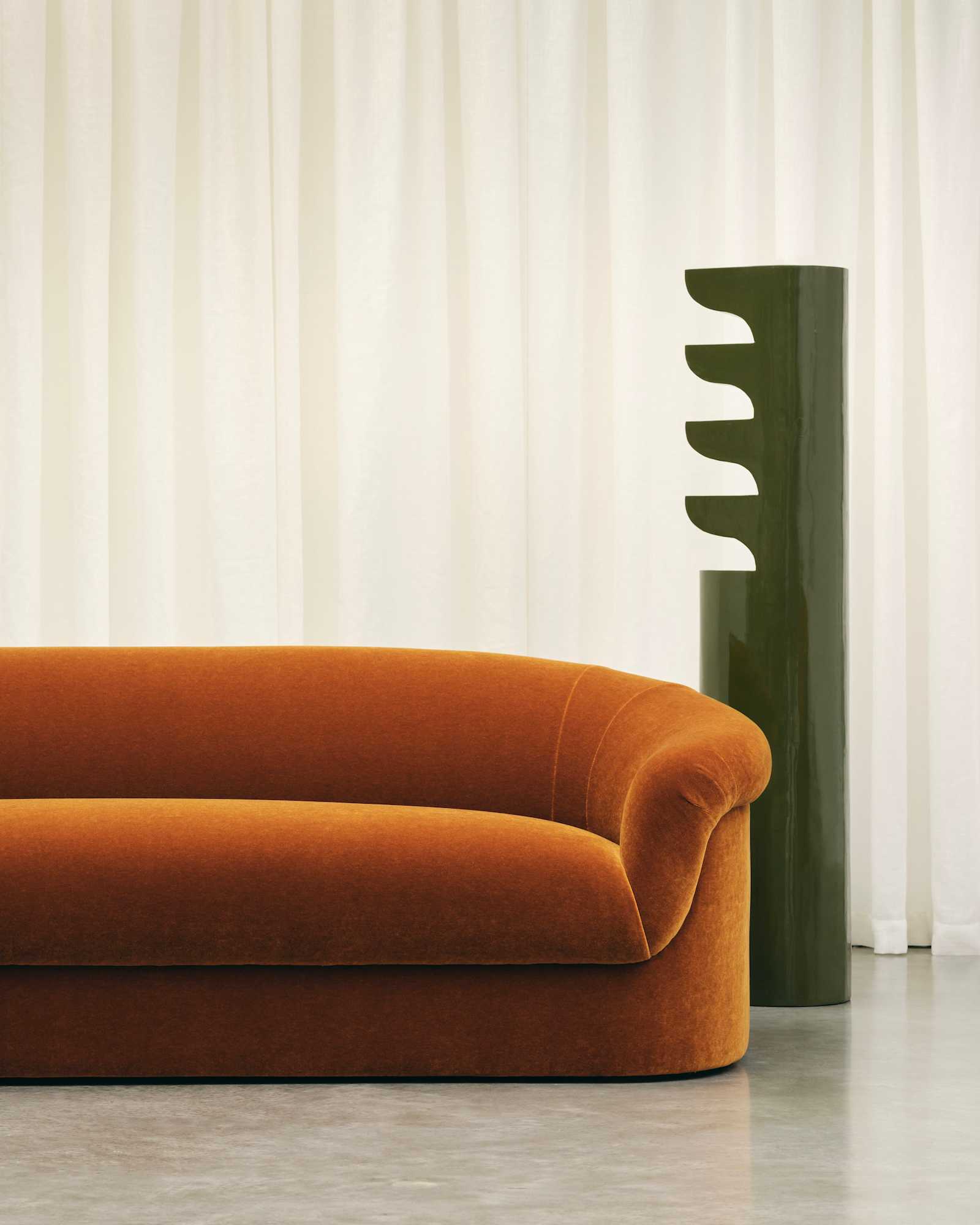 Roll Top Sofa | Sedilia