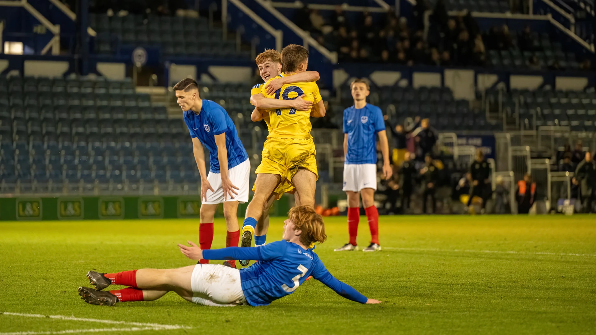 Logan White goal vs Pompey U18 FAYC