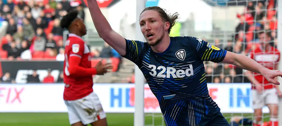 Luke Ayling Web 5.jpg