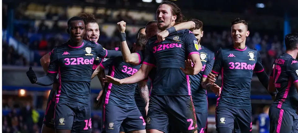 Luke Ayling Web 9.jpg