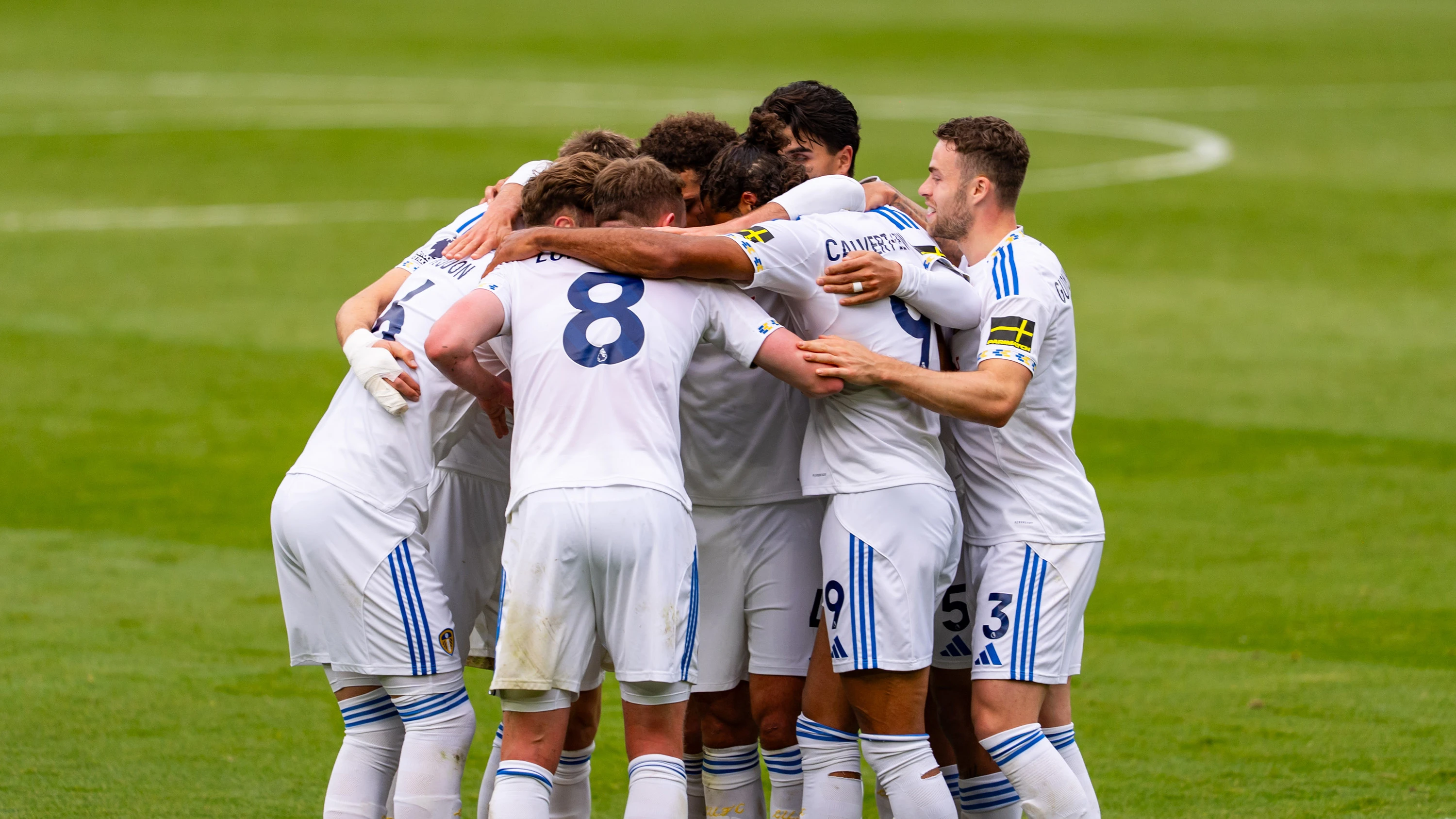 Leeds United Huddle Bournemouth Sept 25