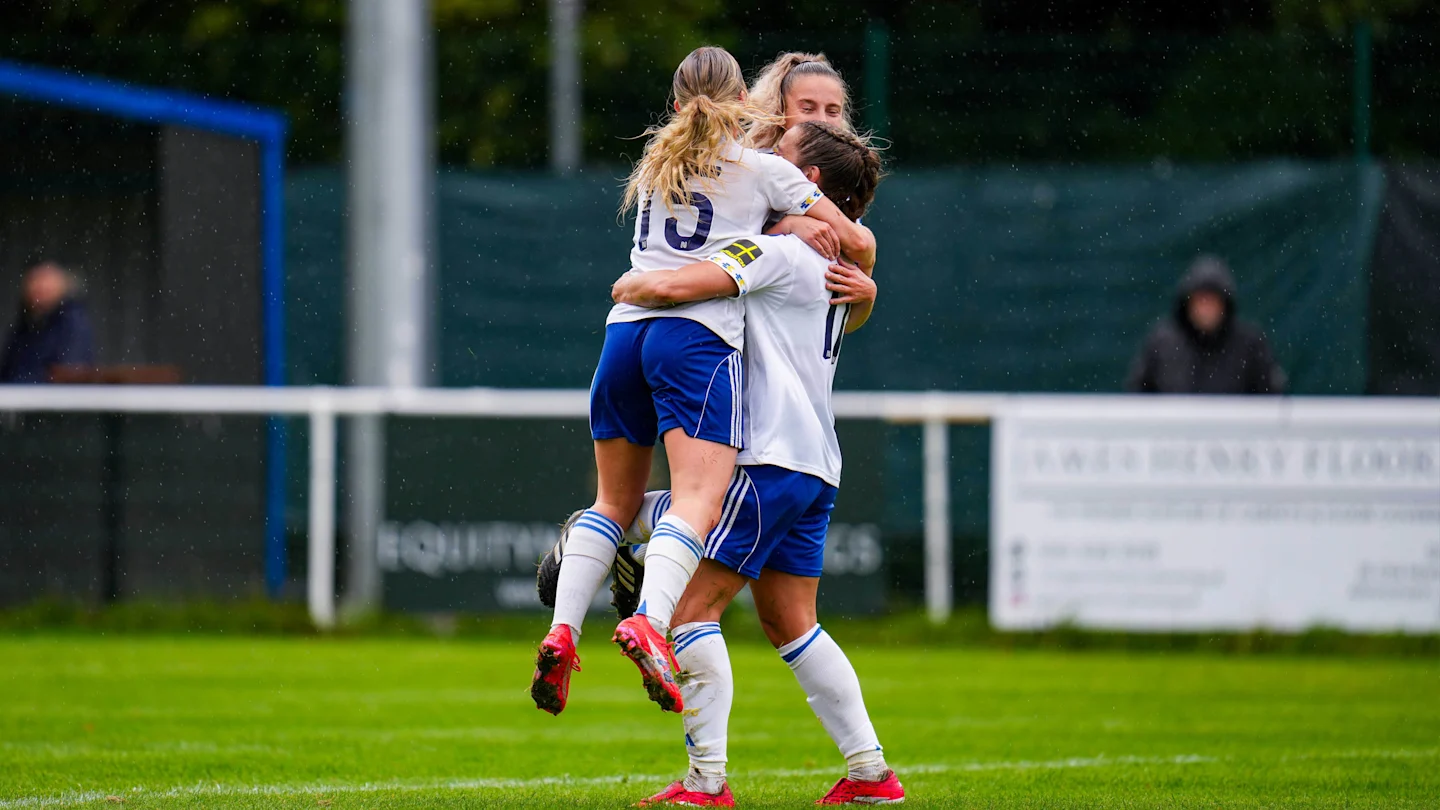 Beckey Spring Womens - Leeds United