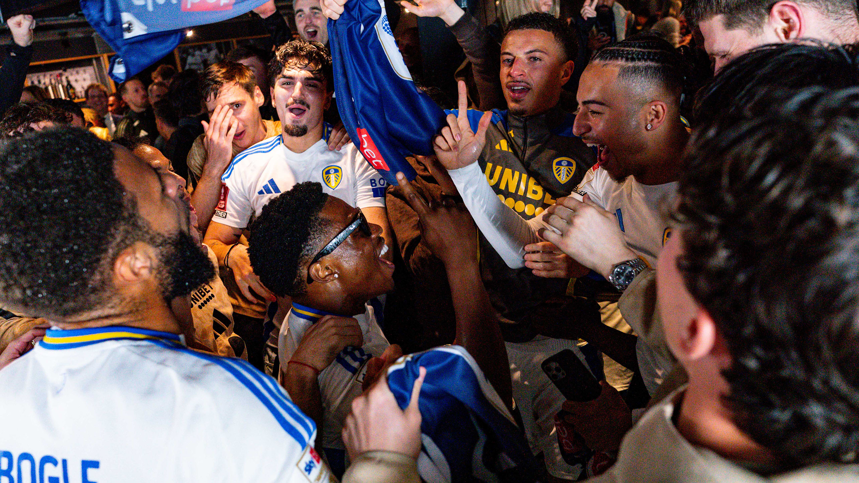 20 photos from Leeds United's promotion party - Leeds United