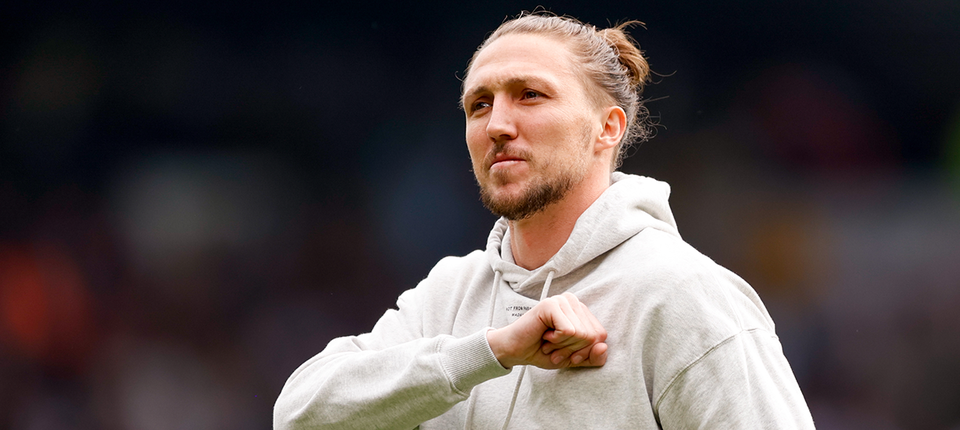 Luke Ayling In Focus Banner v2.png