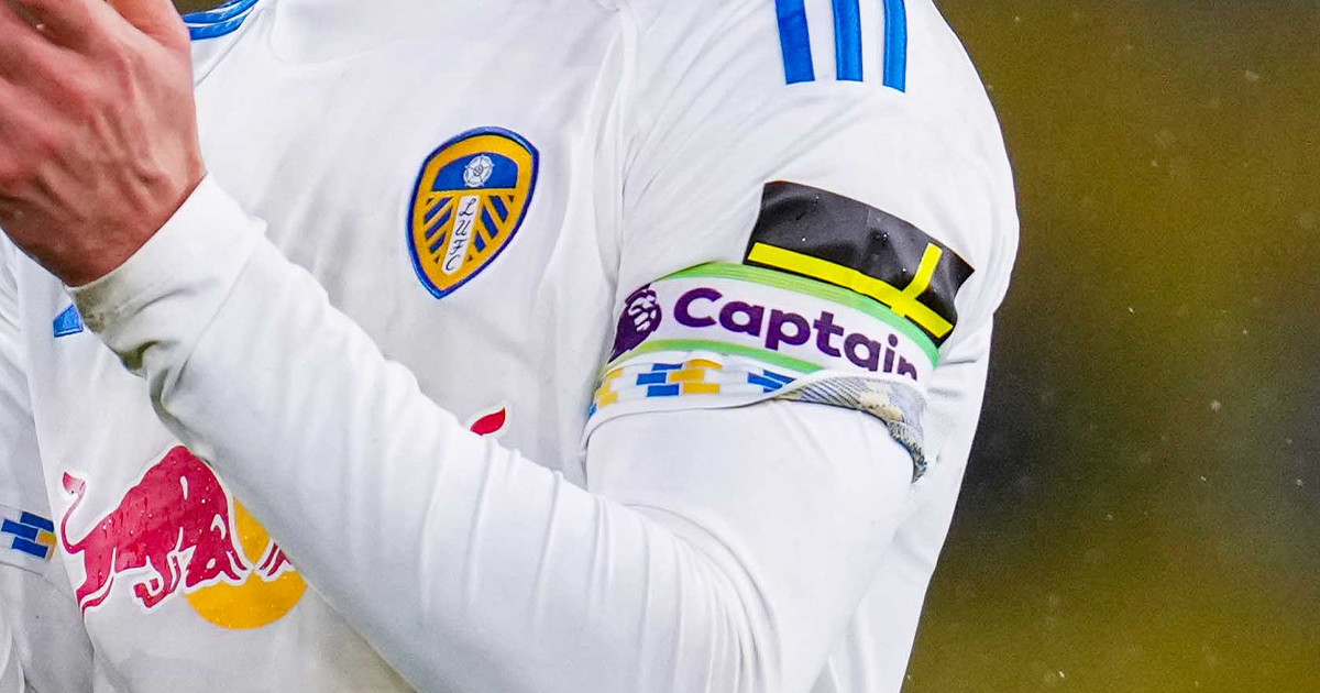 리즈 유나이티드 에단 암파두