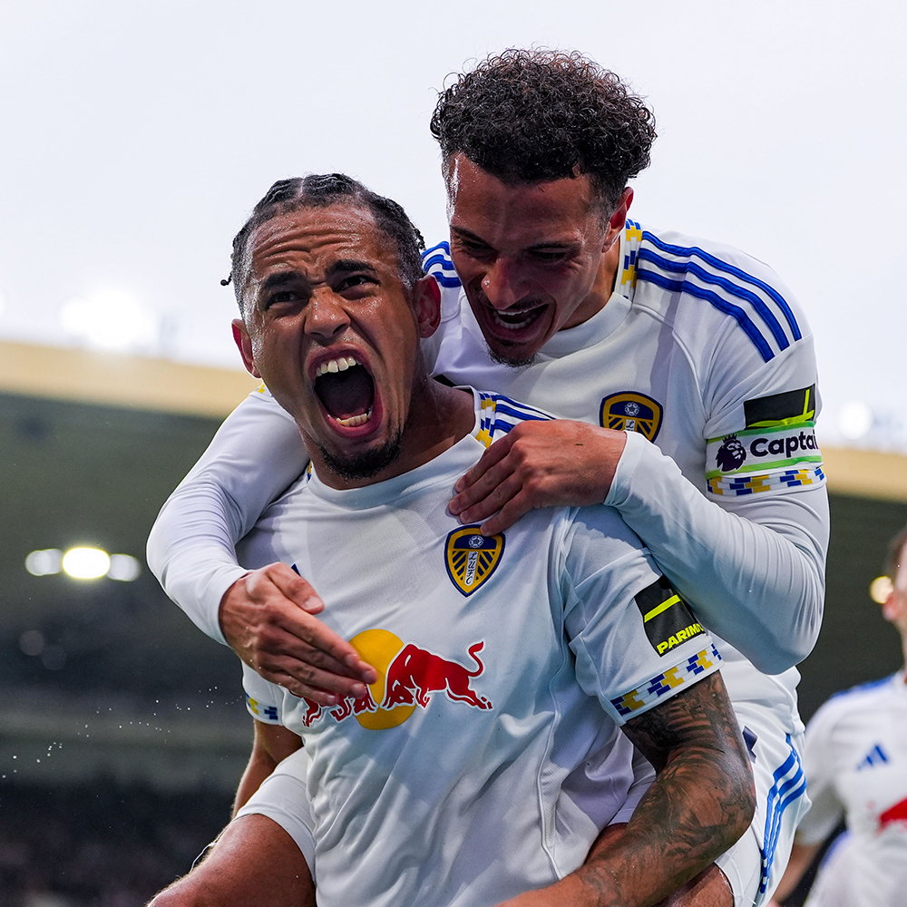 リーズ・ユナイテッド オフィシャルショルダーバッグ Leeds United