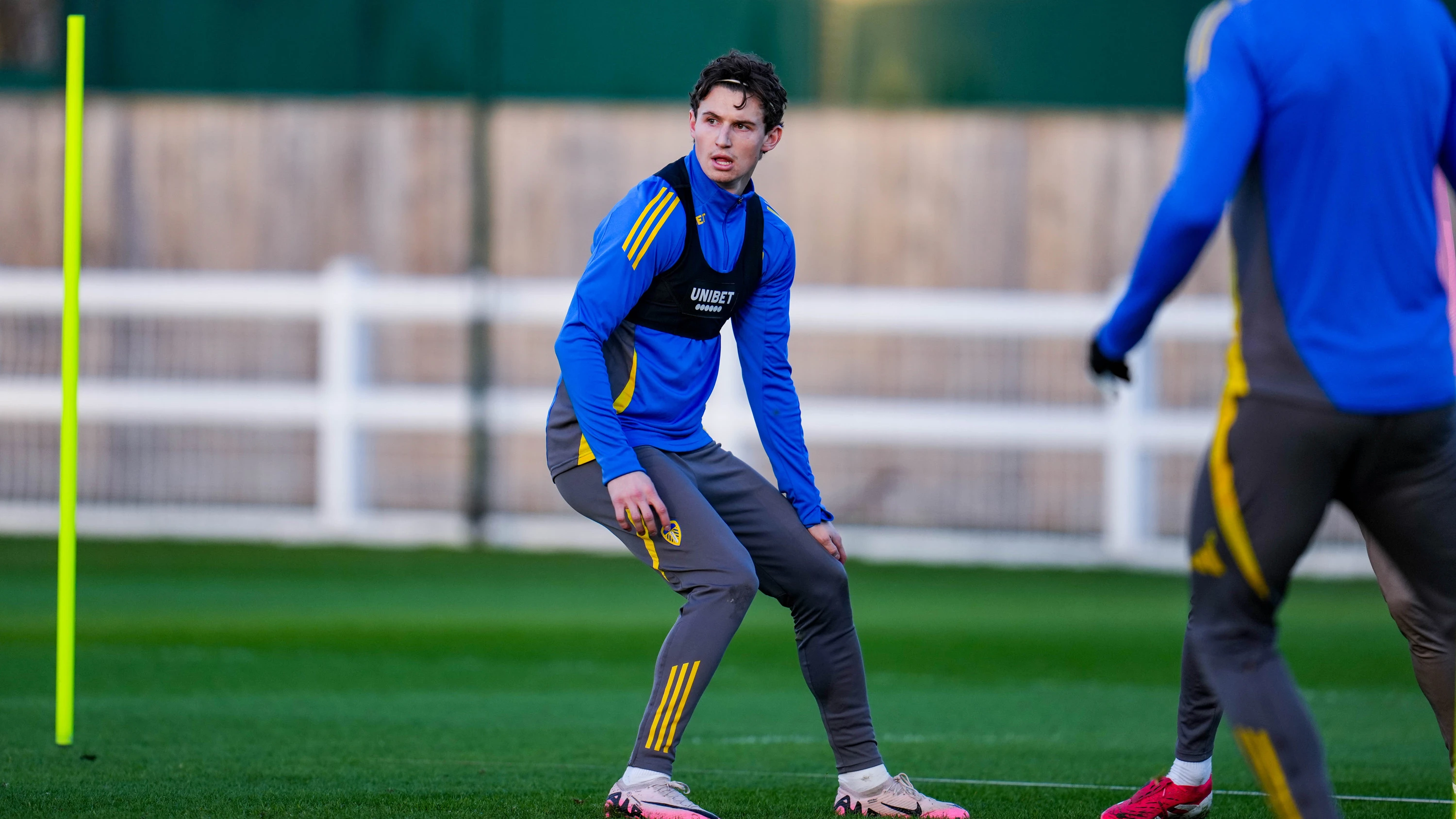 Brenden Aaronson training pre QPR