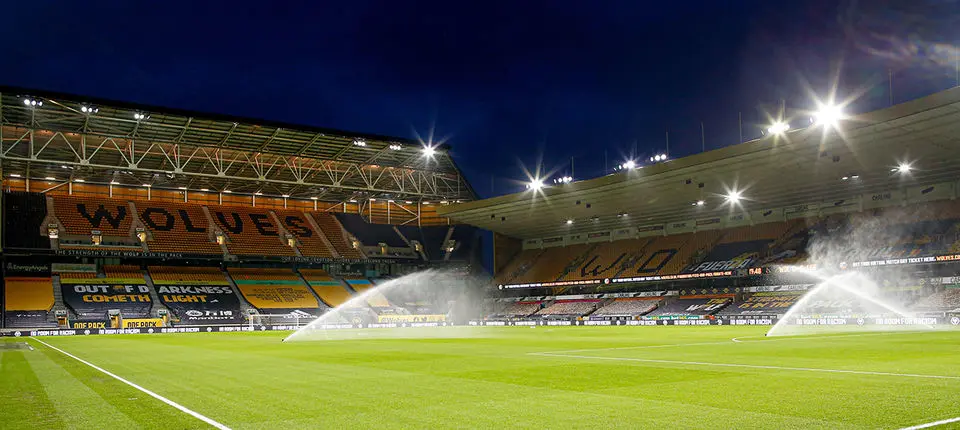 Molineux Web 2.jpg
