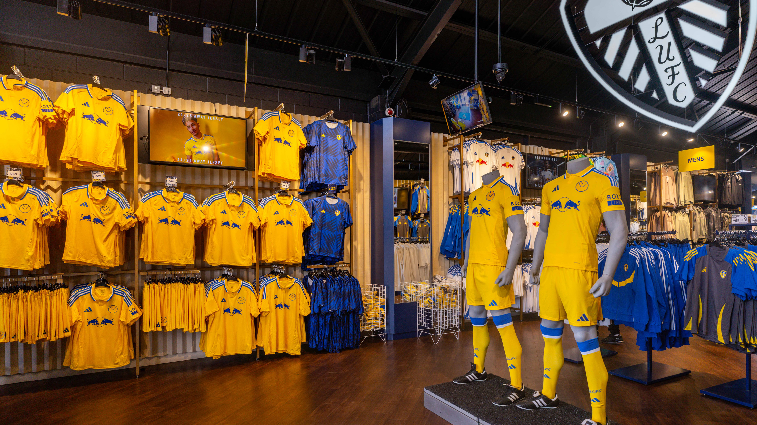 Leeds United and adidas launch 24/25 away kit - Leeds United