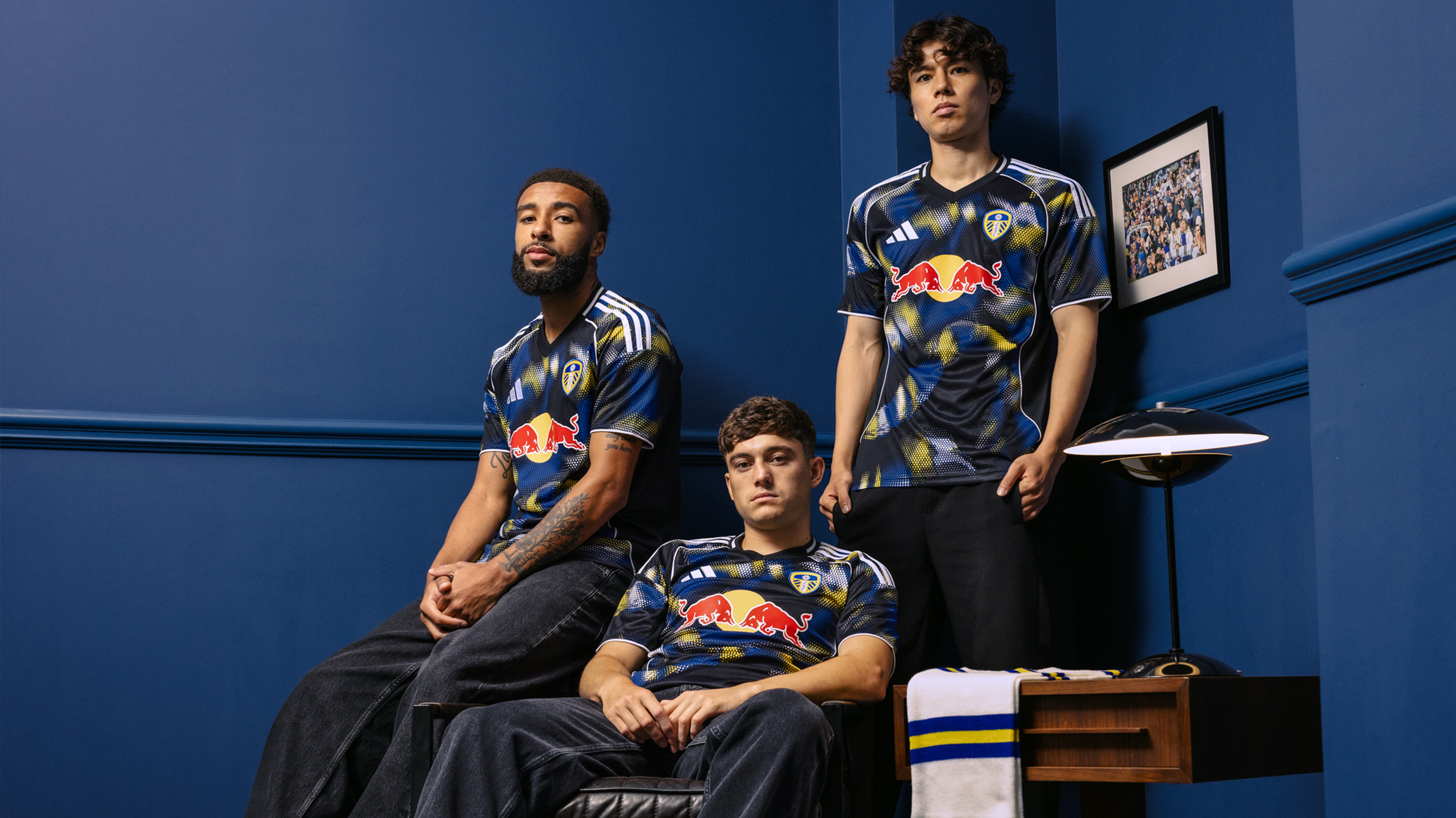 リーズユナイテッド　3rdユニフォーム　Leeds United M リーズユナイテッド 3rdユニフォーム Leeds United M - メルカリ