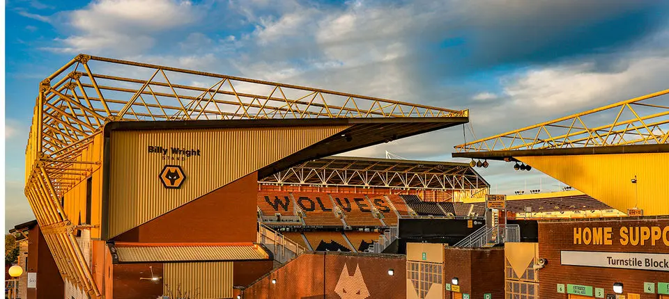 Molineux Web.jpg